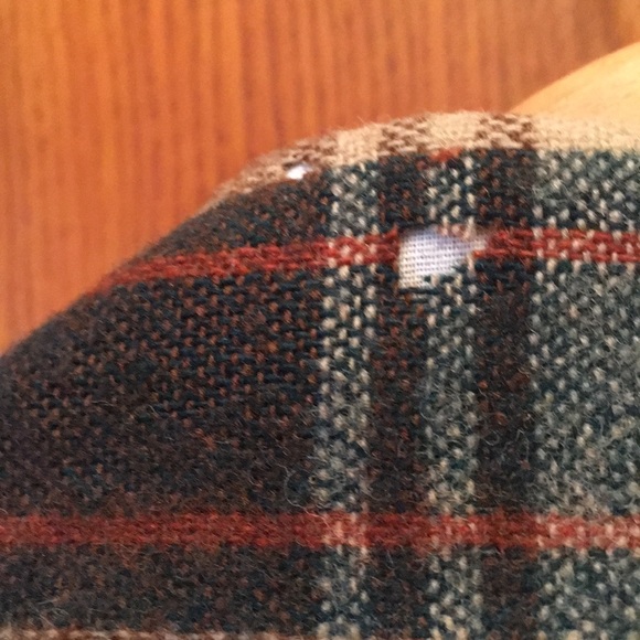 VINTAGE Wool Plaid Button Down - Picture 5 of 8